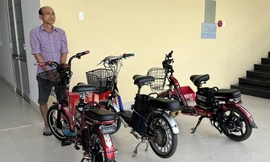 Trộm xe đạp điện bị phát hiện, trên đường chạy thoát tiếp tục trộm xe khác