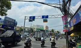 Cử tri Cần Thơ tiếp tục phản ánh các dự án chậm kéo dài