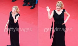 Dàn siêu mẫu đình đám đổ bộ lên thảm đỏ Cannes