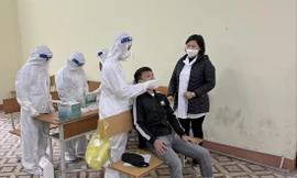 Không chủ quan, lơ là khi sinh viên trở lại trường