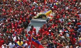 Linh cữu Tổng thống Venezuela giữa biển người tiếc thương
