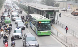Chuyên gia đề nghị tổ chức lại, tối ưu hoá tuyến buýt nhanh của Hà Nội
