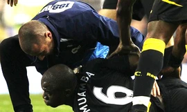 Cầu thủ đột quỵ trên sân chết đi, sống lại