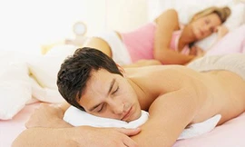 Những quý ông 'đi chợ nửa đường'