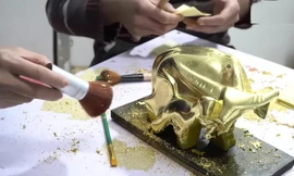 Tuyệt phẩm Trâu dát vàng 24k sẵn sàng đón Tết Nguyên đán