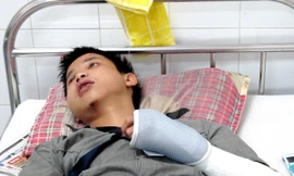 Quản lý ký túc xá đánh sinh viên nhập viện