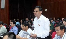 Đề nghị cấm bán thuốc lá ở nhà hàng, vũ truờng