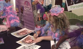 Cuộc sống xa xỉ của triệu phú sắc đẹp 6 tuổi