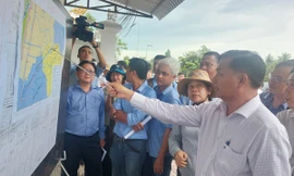 Sóc Trăng kiến nghị Chính phủ gỡ khó về cấp phép khai thác cát biển