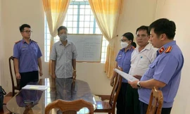 Bắt nguyên Chi cục trưởng thi hành án dân sự ở Cần Thơ 