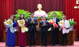 Bầu bổ sung 3 Uỷ viên UBND thành phố Cần Thơ