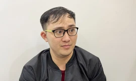 Lên mạng mua súng, đem đến An Giang chưa kịp bán thì bị bắt