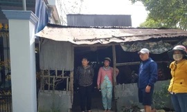 Quân khu 9 hỗ trợ một căn nhà cho gia đình cháu bé 10 tuổi rơi xuống hố bê tông