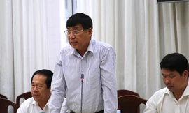 Cần Thơ: Gần 1.000 nhân viên y tế, giáo viên nghỉ việc