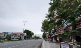 Cận cảnh Tiền Giang ngày đầu thực hiện giãn cách xã hội