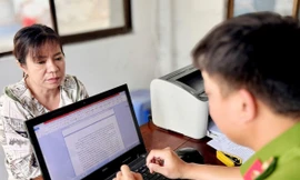 Khởi tố nhóm đối tượng buôn lậu 10 tấn đường và vận chuyển hàng cấm