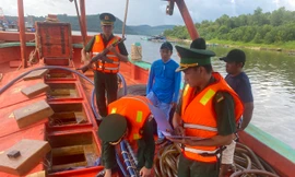 Hoán cải tàu cá để vận chuyển hàng chục nghìn lít dầu DO không rõ nguồn gốc