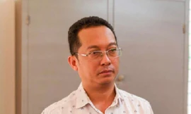 Bắt giám đốc nhắn tin đến lãnh đạo Cần Thơ để vu khống cán bộ