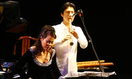 Khi đàn tranh chơi nhạc R&B