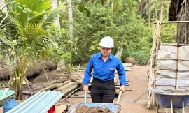 Bến Tre xây, sửa hơn 4.000 căn nhà giúp hộ khó khăn, người nghèo an cư