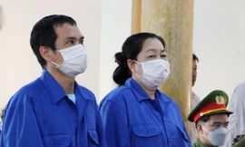 Bà trùm Mười Tường lĩnh 23 năm tù trong vụ buôn lậu 51kg vàng