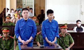 Chém chết người chạy xe nẹt pô, hai thanh niên lĩnh 36 năm tù