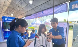 Mua sắm không dùng tiền mặt