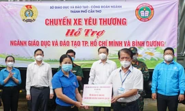 'Chuyến xe yêu thương' mang 18 tấn rau củ tặng giáo viên TPHCM, Bình Dương