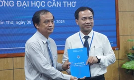 Đại học Cần Thơ bổ nhiệm phó hiệu trưởng mới