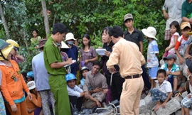 Xe tải cán chết cụ bà rồi bỏ chạy