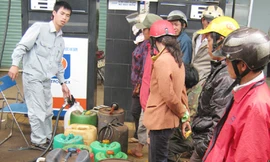 Thiếu dầu chạy máy bơm, cà phê chết khát