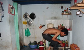 Èo uột bữa cơm công nhân 4.000 đồng