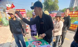 Trò chơi dân gian ở lễ hội hoa biến tướng thành cờ bạc sát phạt