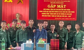 Nam sinh 'con nuôi đồn biên phòng' lên đường nhập học tại Học viện Biên phòng
