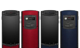 Vertu Ti Colors giá 11.600 USD