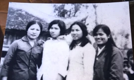 Ly kỳ chuyện 4 nữ nhà văn miền Bắc được tung vào chiến trường miền Nam 