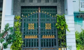 Căn nhà - nơi tìm thấy thi thể nam giáo viên.