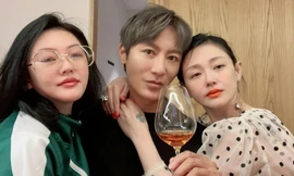 Từ Hy Viên lần đầu lộ diện sau khi xác nhận ly hôn, thân thiết với trai lạ