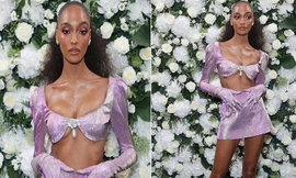 Siêu mẫu Jourdan Dunn mặc áo ngắn cũn ‘quên' nội y, body 1m83 gây choáng váng