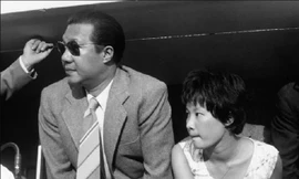 Công chúa Mai Phương và vua Bảo Đại tại giải đua F1 ở Monza, Italia năm 1955. Ảnh: Getty Images