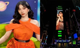 Nữ ca sĩ ‘Người lạ ơi’ xuất hiện trên bảng quảng cáo ở Quảng trường Thời Đại