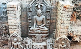 Phát hiện hàng loạt tượng Phật nghìn năm tuổi 