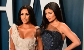 Chị em tỷ phú nhà Kardashian-Jenner có tên trong danh sách... trợ cấp thất nghiệp