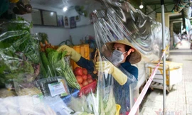 Hà Nội dừng nhiều hoạt động tại khu vực chợ vải lớn nhất miền Bắc