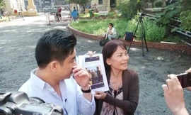 ‘Đụng mặt’ nảy lửa tại sân tòa vụ xử vợ bác sĩ Chiêm Quốc Thái