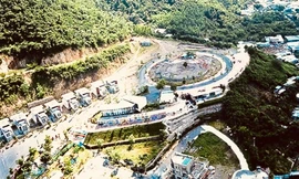 Dự án Hoàng Phú, nguy cơ mất an toàn của dự án không phù hợp quy hoạch.