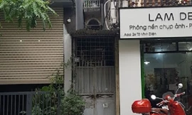 Lãnh đạo quận Thanh Xuân nói gì việc tham vấn luật xử lý cổng sắt 1,5m trái phép?