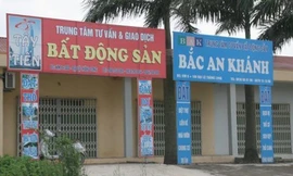 Bất động sản ‘ngấm đòn’, hơn 300 sàn môi giới đóng cửa