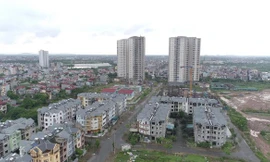 Cử tri đề nghị Hà Nội 'xử' tình trạng lo xây nhà để bán, bỏ quên trường học