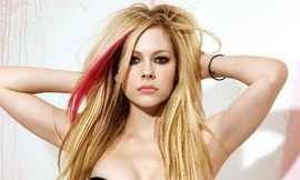 Avril Lavigne sẽ lên xe hoa lần nữa